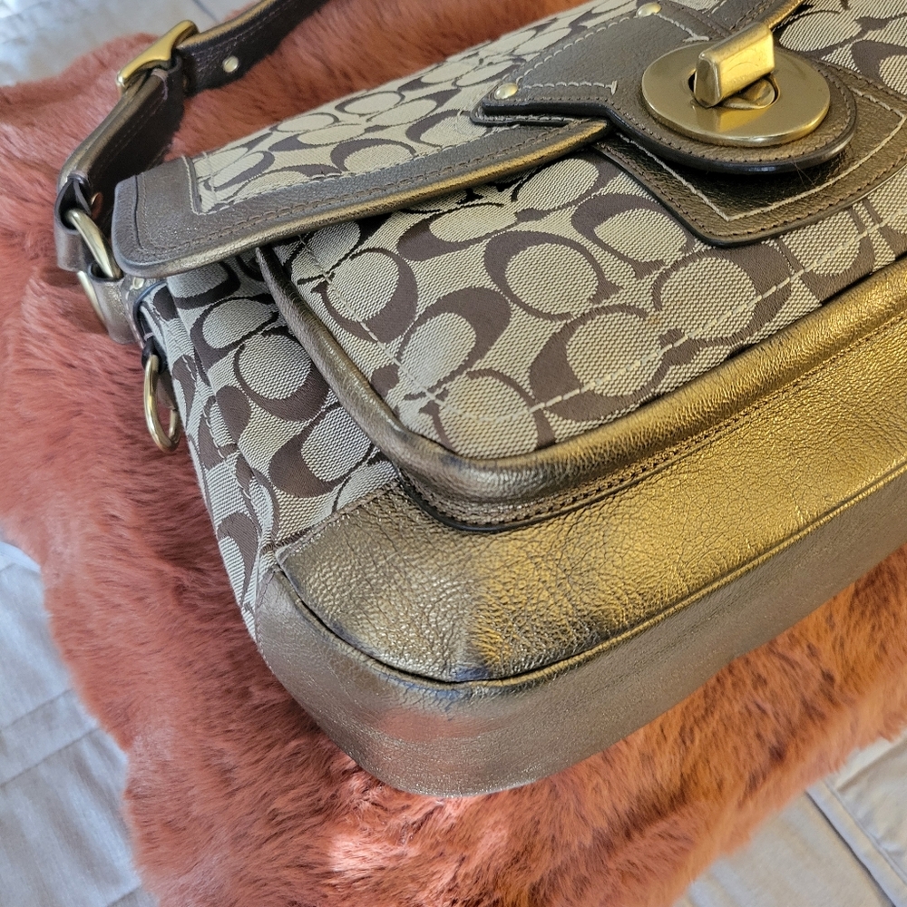 Vintage Coach Ali Legacy 65th Anniversary Striped Interior Turnlock Shoulder Bag - Picture 3 of 7